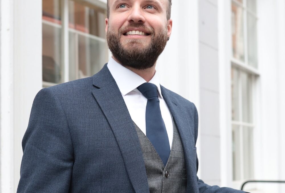 What Makes a Tailor Off Savile Row Different From One on It?