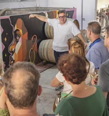 a photo of a guided tour taking place at tempel wines