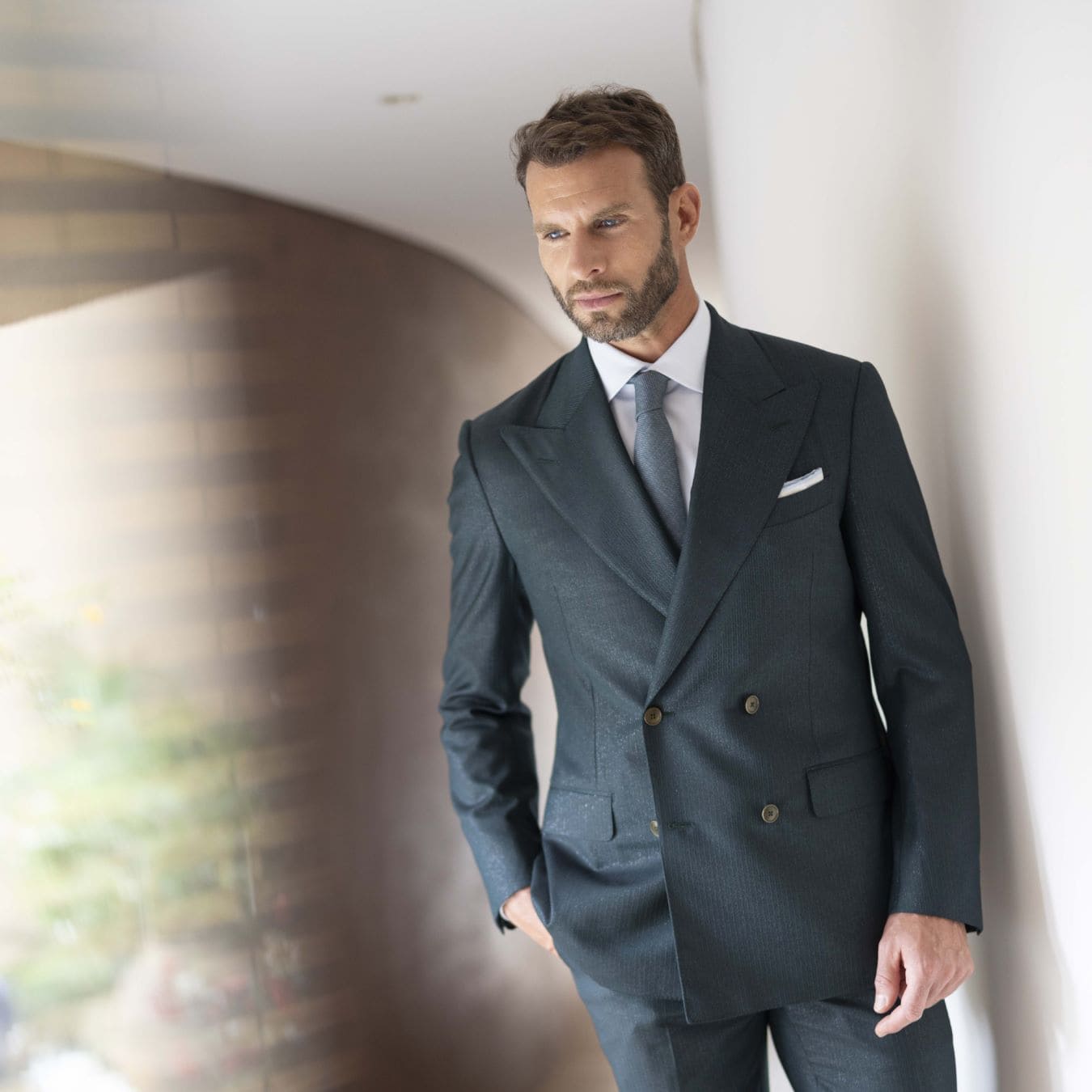 Business suit with notched lapels