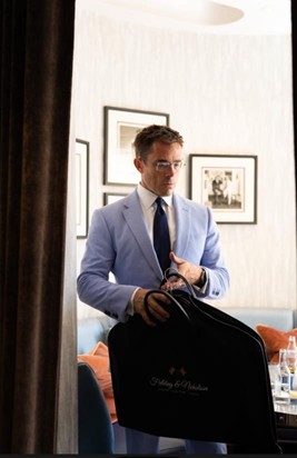 Men’s Light Blue Suit with Dress Shirt – Refined Smart Occasion Outfit